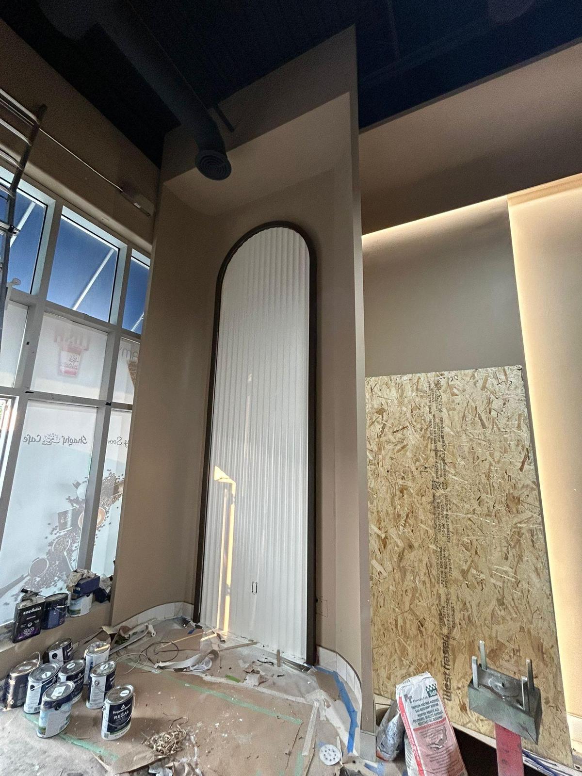 Residential interior arch